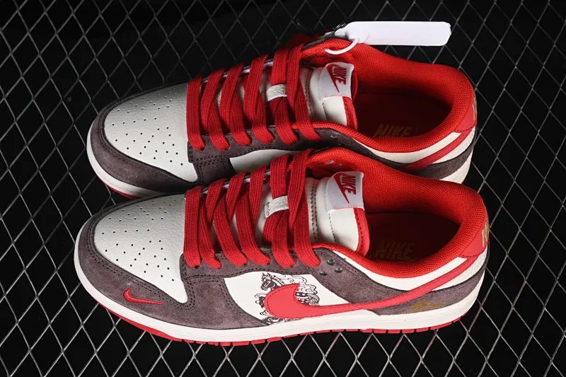 All categories Nk SB Dunk Series Nk SB Dunk Low High-end customized low-top sneakers Nike SB Dunk Low Limited to the Year of the Horse High-end customized low-top casual sneakers HQ0026-001